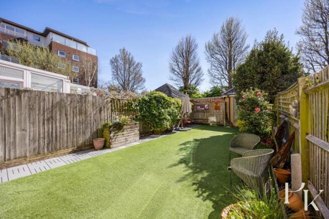 Photo 2