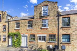 9, Rosa Alba Mews, London N5 2QL
