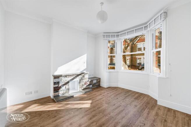 42 Balfour Road-3.jpg