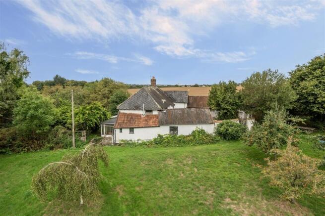 4-bed detached on Payhembury, Honiton, £800,000