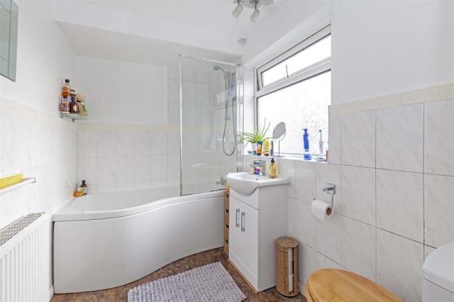 Bathroom-1.jpg