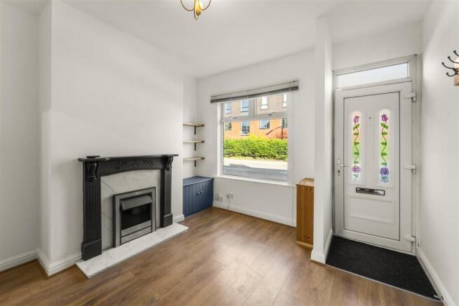 Dane Road, Sale photo 4