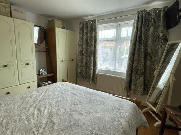 Bedroom.jpg