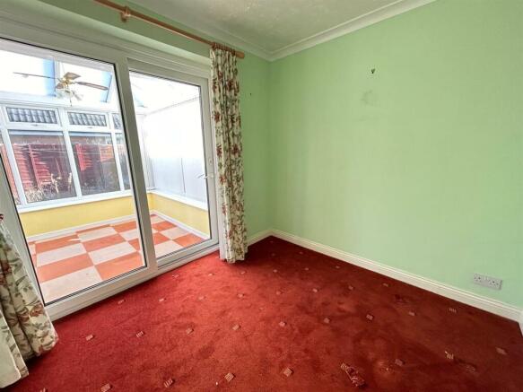 Bedroom 2.jpg