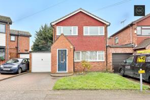 7, Barn Mead, Theydon Bois, Epping CM16 7ET