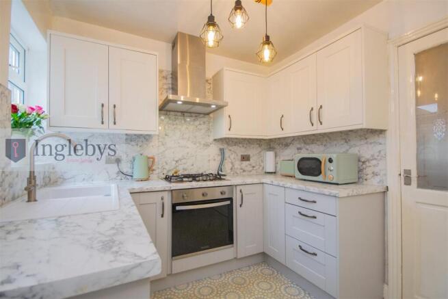 5 bed Terraced for sale Image 10