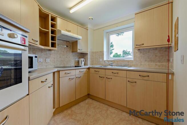 8695540-interior07-800.jpg