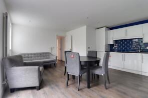Flat 2, 52 Waterfall House, The Crescent, Sutton SM2 6BN
