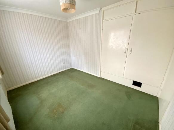 Bedroom 2 Wardrob...