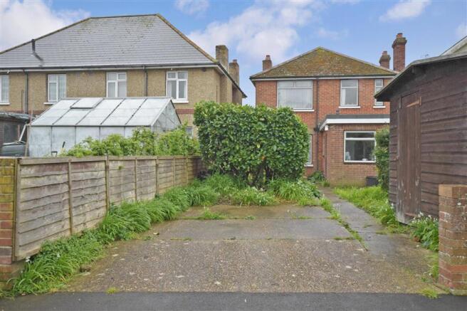Driveway/Parking