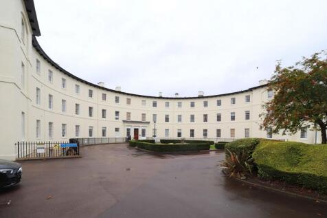 The Crescent, Gloucester, GL1