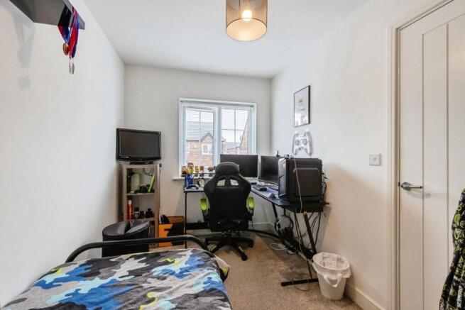 3 bed Semi-Detached for sale Image 9