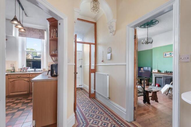 3 bed Semi-Detached for sale Image 8