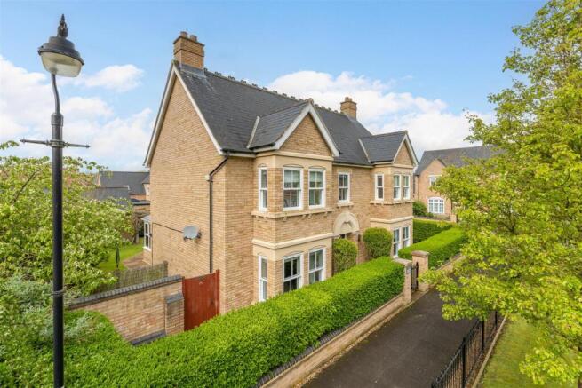 4 Paxton Drive-27.jpg