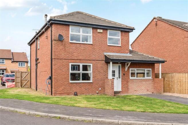 4 bed Detached for sale in rothwell