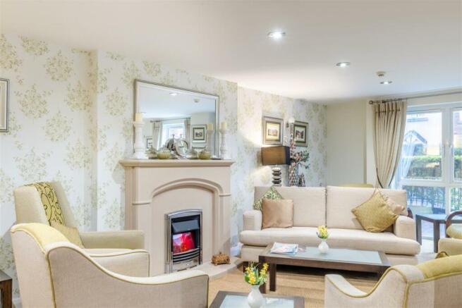 8564657-interior02.jpg