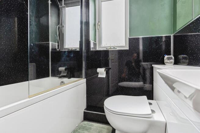 2 bed Semi-Detached for sale Image 10