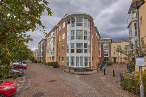 Richmond Court, Exeter