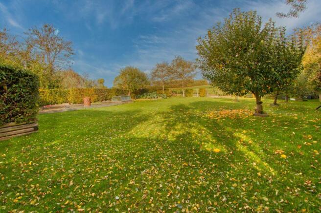 Garden at Side