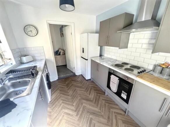 3 bed End of Terrace for sale Image 5