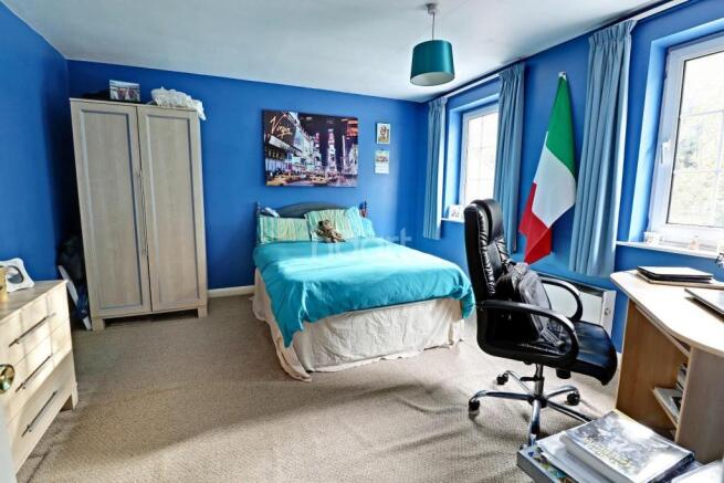 Photo 15