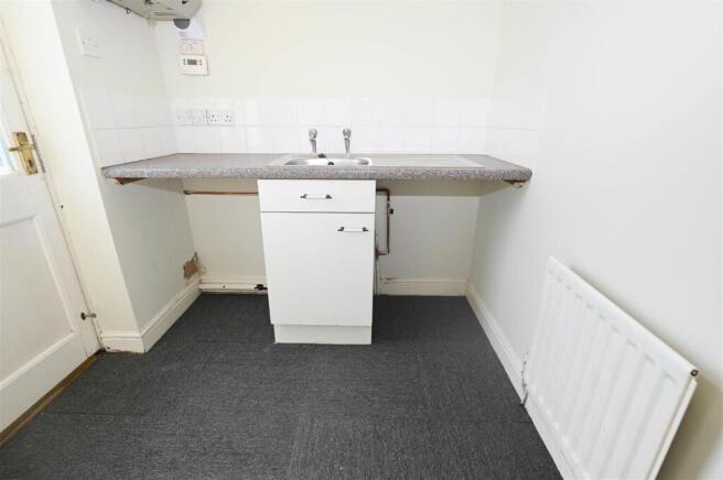 3 bed Link Detached House for sale Image 7