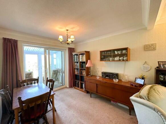 REAR DINING AREA