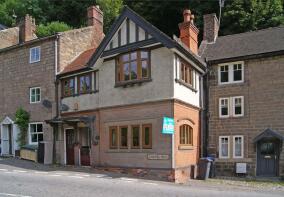 2, Chapel Hill, Matlock DE4 3QG
