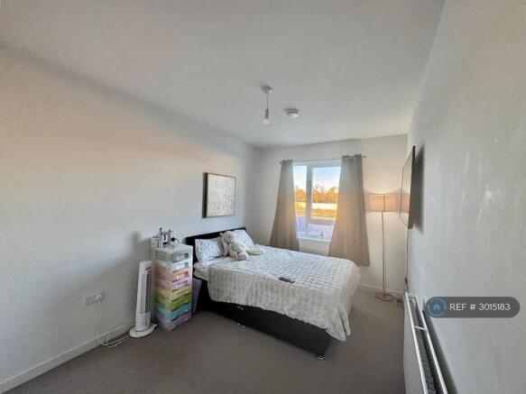 3 bed End of Terrace to rent Image 10