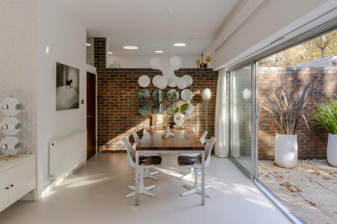 242698 - 20241112-COLLINGDON-COURT-36_HI_RES.JPG