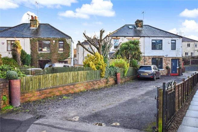 3 bed Semi-Detached for sale in pudsey