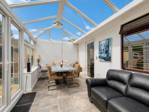2 bed Semi-Detached Bungalow for sale Image 4