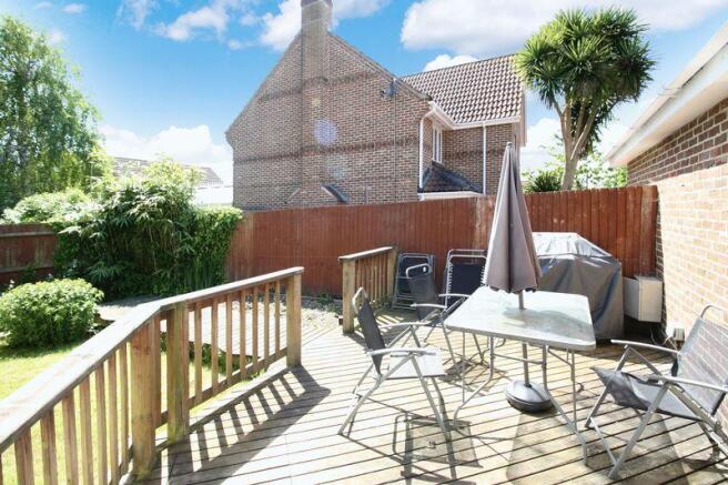Rear Decked Area