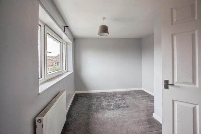 2 bed Semi-Detached for sale Image 9