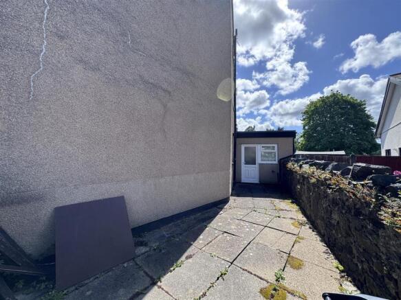 Denbigh Street, Llanrwst photo 4