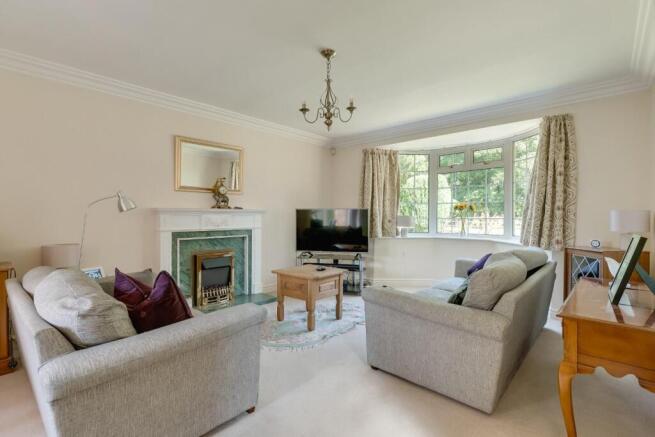 3 bed Town House for sale Image 6