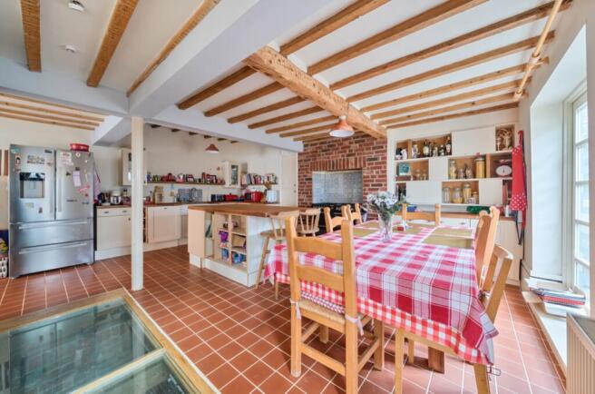 1403316-25-6978a9af46c10-ARW-1