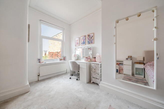 2 bed Terraced for sale Image 10