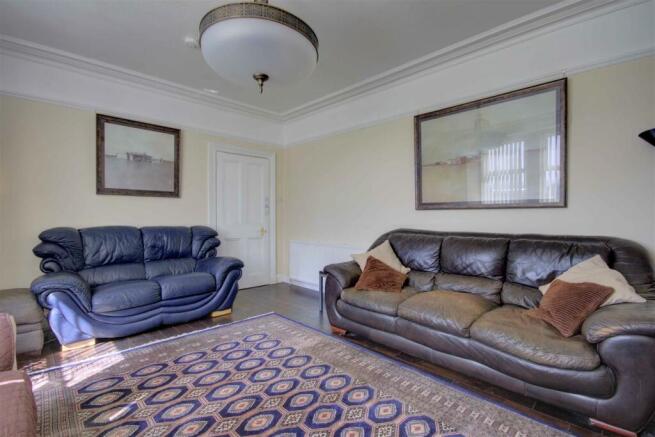 SITTING ROOM