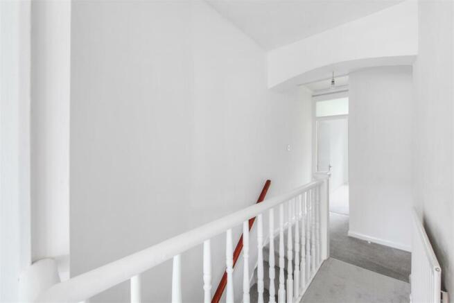 Flat 2, 43 Cobbold Road - y6qwl5CqmEchD1XM0tgi.jpg