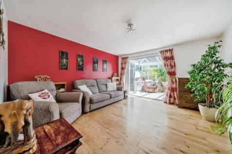 Laburnum Close, Ambrosden, OX25