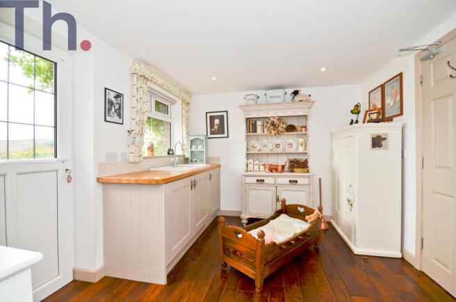 Utility Room.JPG