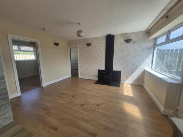 16SC Living Room 2.jpeg