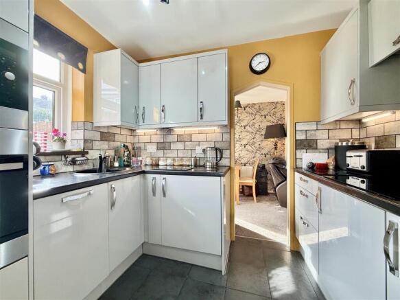 Kitchen Into DIning Area.JPG