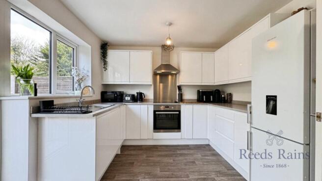 Langden Crescent, Bamber Bridge, Preston, Lancashire, PR5 photo 5