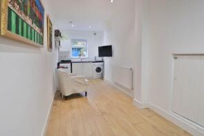 94, Amberwood Rise, New Malden KT3 5JJ
