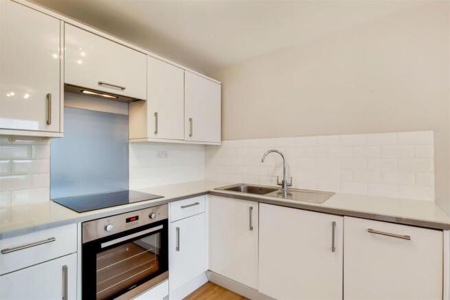 2_Kitchen-Reception-3.jpg
