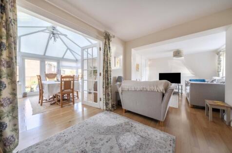 Thornwell Way, Wincanton, Somerset, BA9