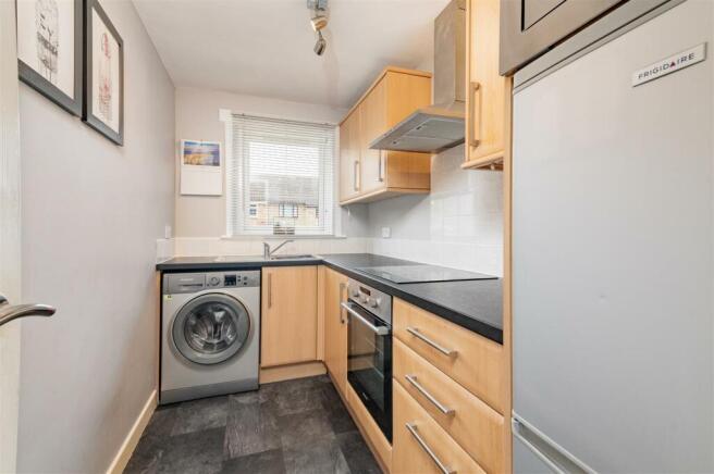 8 Coldstream Drive Dundee-4.jpg