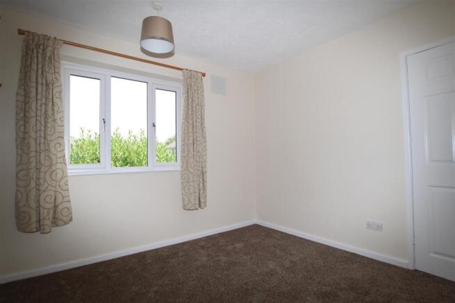 2 bed Apartment for sale Image 7